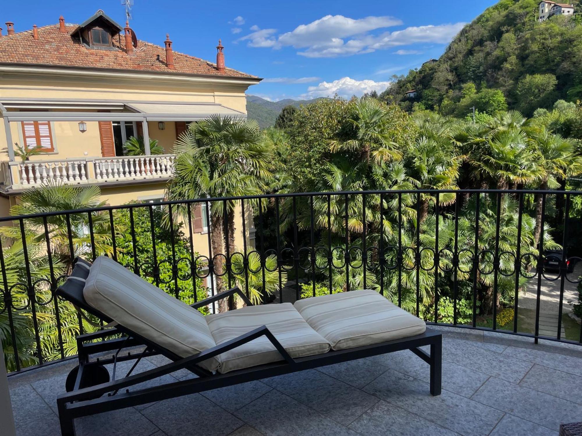 Villa Palmira Kinderfreies Hotel Канобио Екстериор снимка