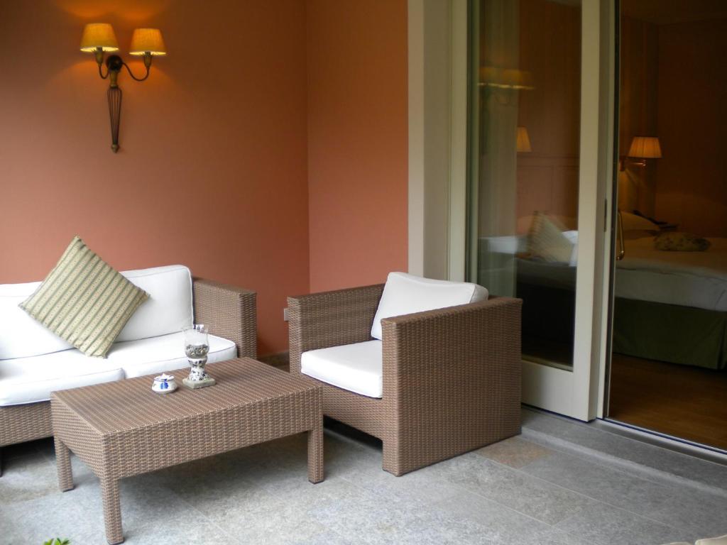 Villa Palmira Kinderfreies Hotel Канобио Стая снимка